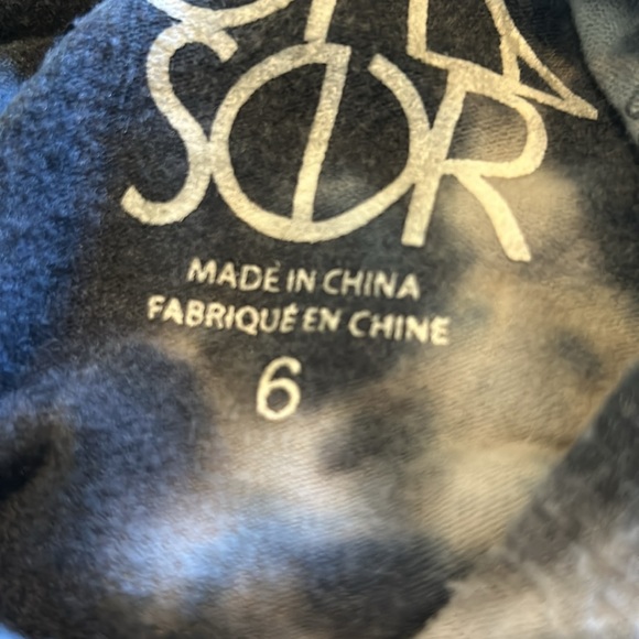 NWT, Chaser, Boys, Tie Dye Skeleton Peace
Pullover - Picture 5 of 7